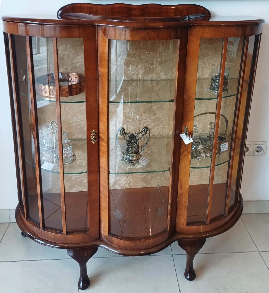 Artdeco display case