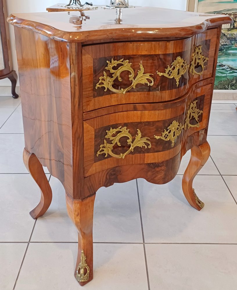 Majhen baročni predalnik - Image 2